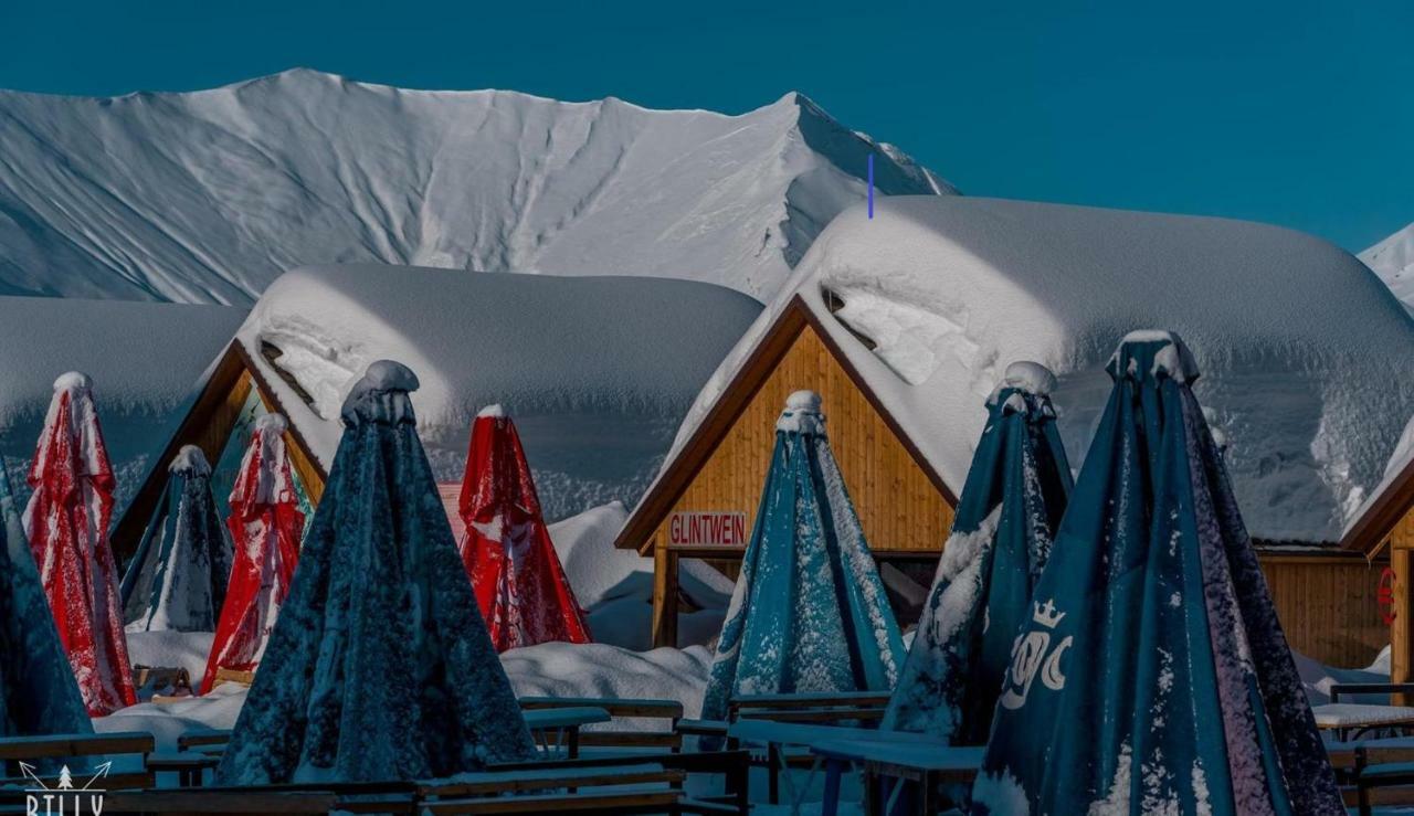 Two Level Apartment Near Gondola Goedaoeri Buitenkant foto